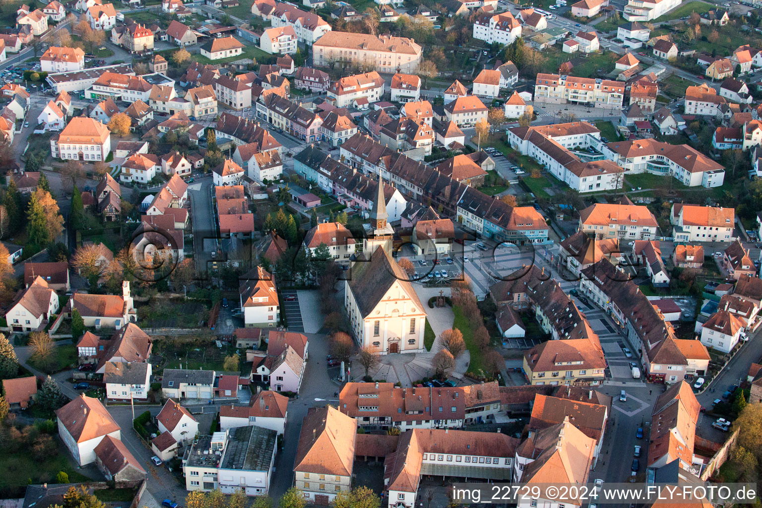 Enregistrement par drone de Lauterbourg dans le département Bas Rhin, France