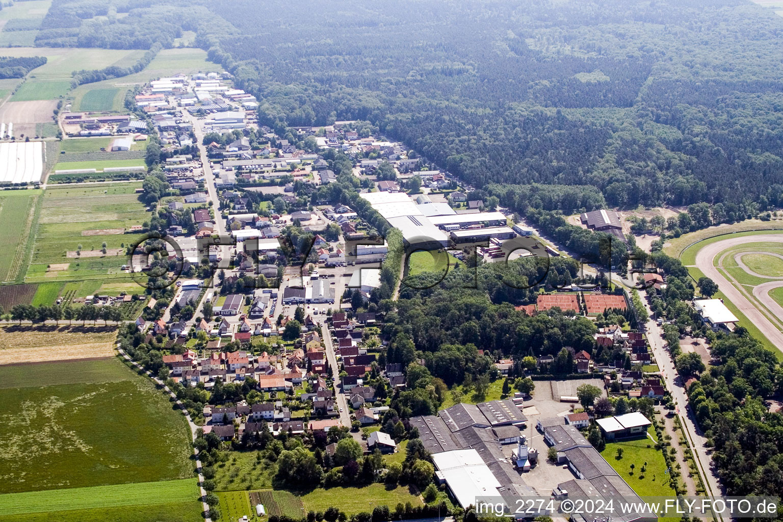 Image drone de Quartier Herxheim in Herxheim bei Landau dans le département Rhénanie-Palatinat, Allemagne