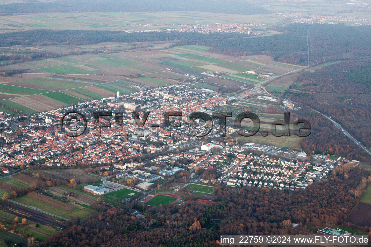 Vue aérienne de Kandel dans le département Rhénanie-Palatinat, Allemagne