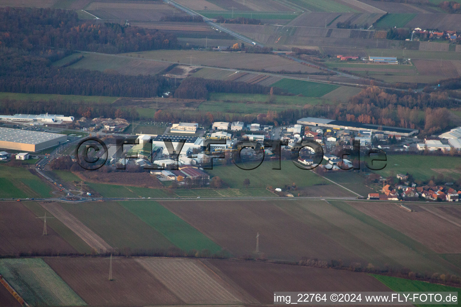 Vue aérienne de Dans l'air à le quartier Minderslachen in Kandel dans le département Rhénanie-Palatinat, Allemagne