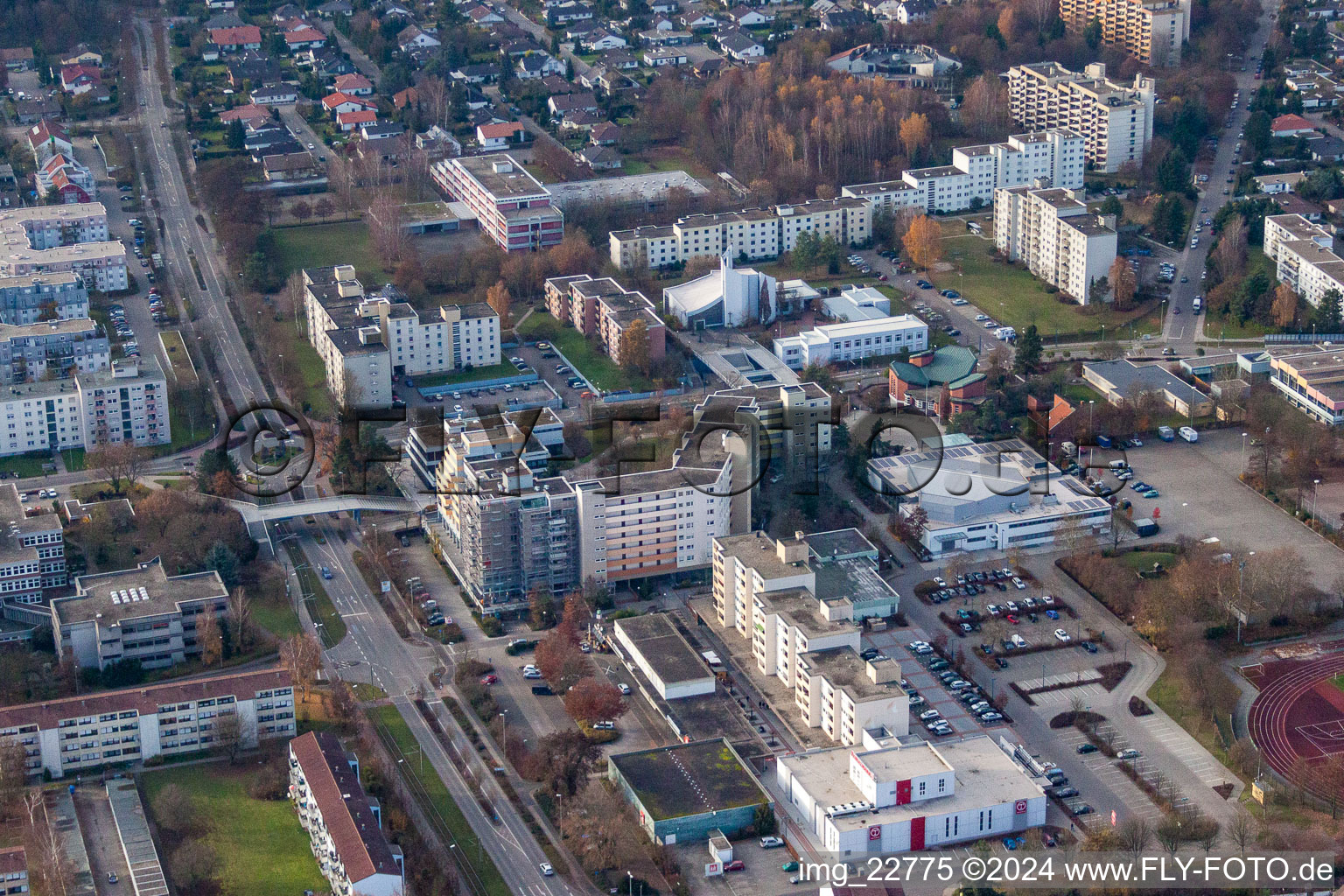 Wörth am Rhein dans le département Rhénanie-Palatinat, Allemagne vue d'en haut