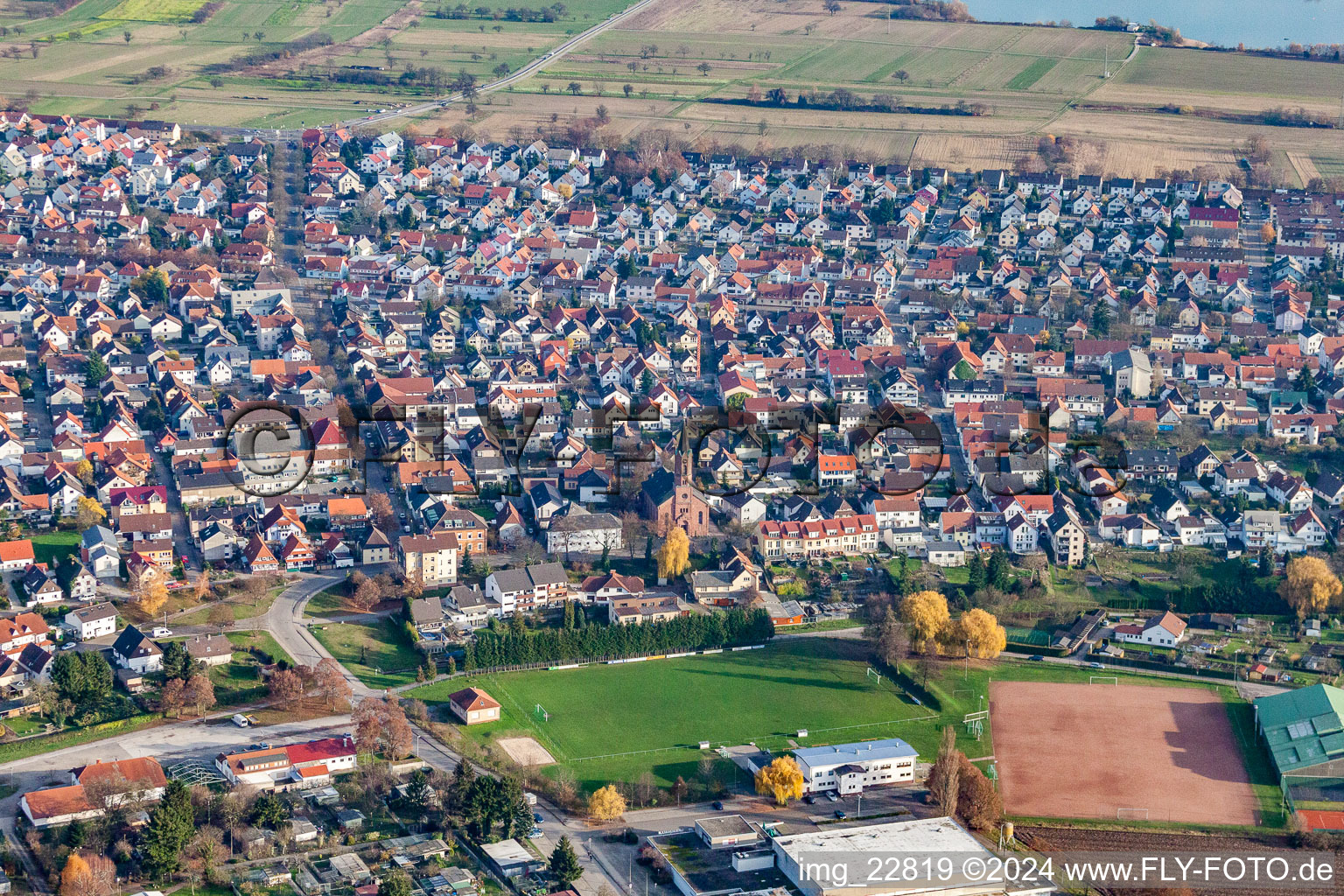 Quartier Forchheim in Rheinstetten dans le département Bade-Wurtemberg, Allemagne vue du ciel