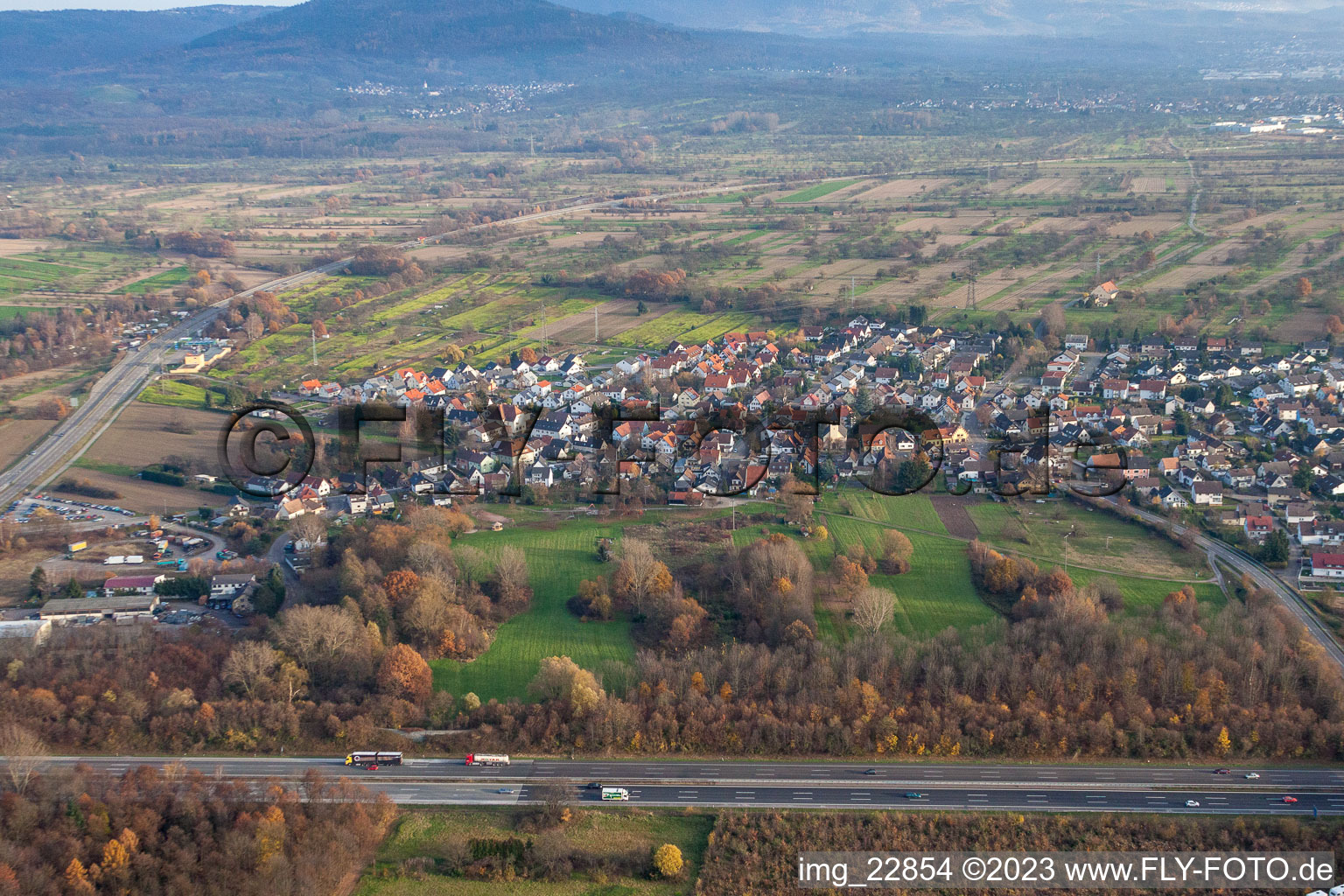 Vue aérienne de De l'ouest à le quartier Rauental in Rastatt dans le département Bade-Wurtemberg, Allemagne
