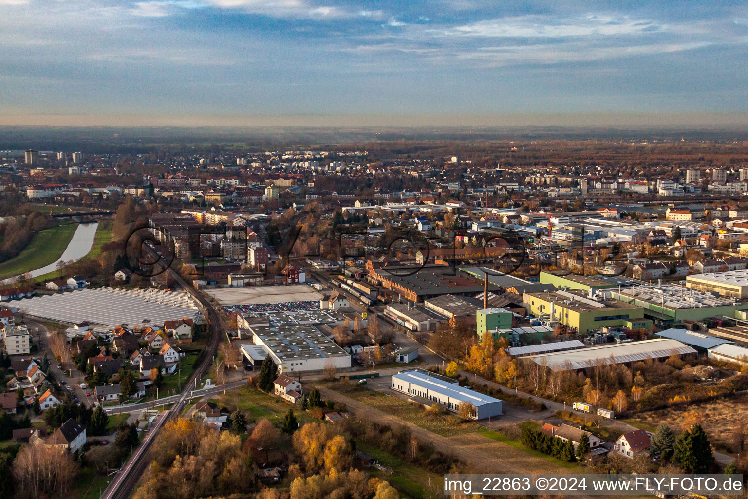 Vue aérienne de Industriestr à Rastatt dans le département Bade-Wurtemberg, Allemagne