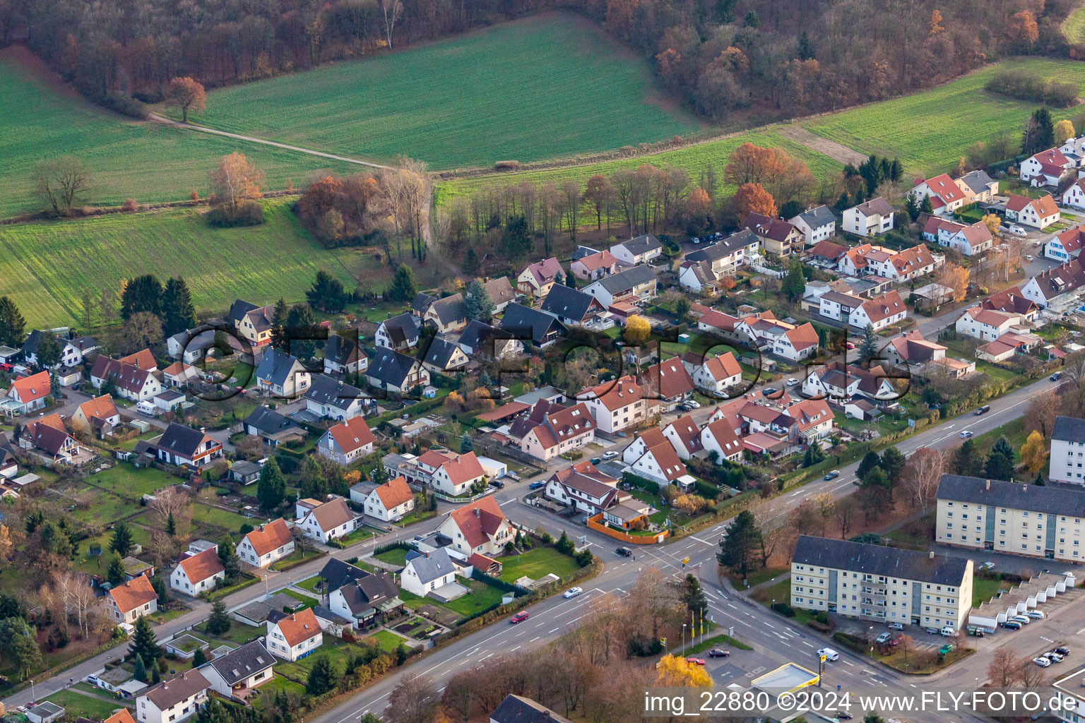 Vue aérienne de Badener Straße x Donaustr à Rastatt dans le département Bade-Wurtemberg, Allemagne