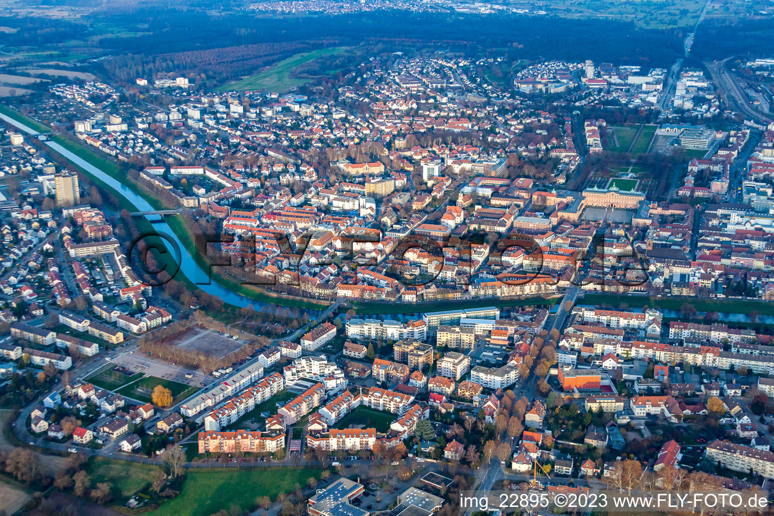 Vue aérienne de Site du festival sur la Murg à Rastatt dans le département Bade-Wurtemberg, Allemagne
