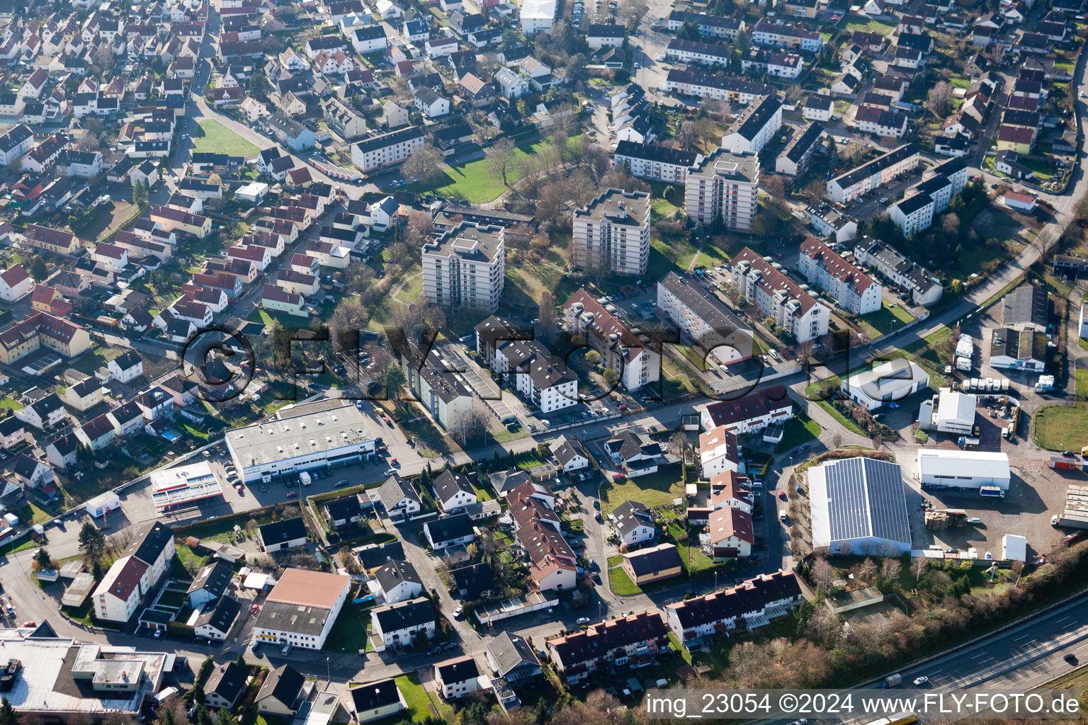 Quartier Maximiliansau in Wörth am Rhein dans le département Rhénanie-Palatinat, Allemagne vu d'un drone