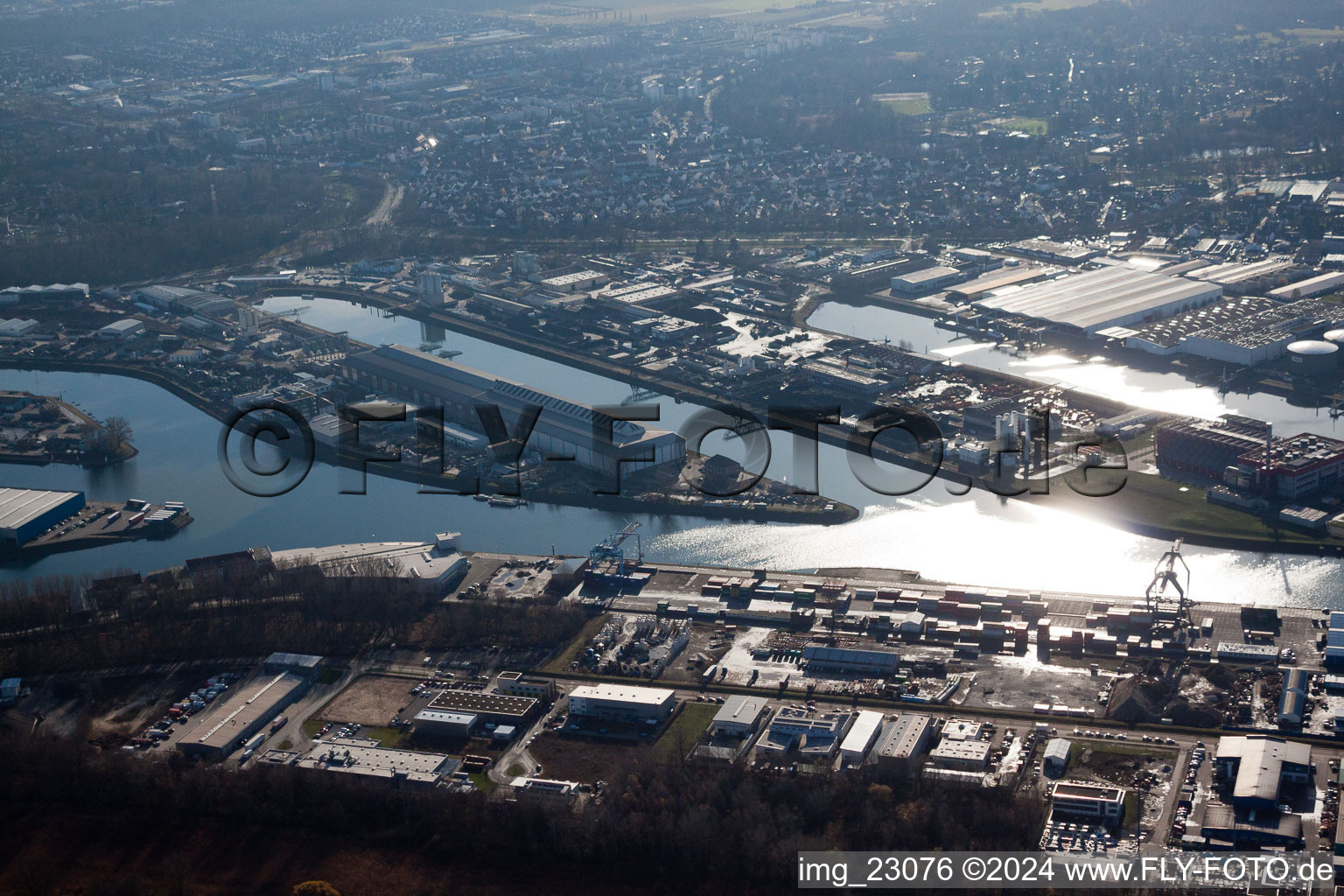 Quartier Rheinhafen in Karlsruhe dans le département Bade-Wurtemberg, Allemagne vue d'en haut