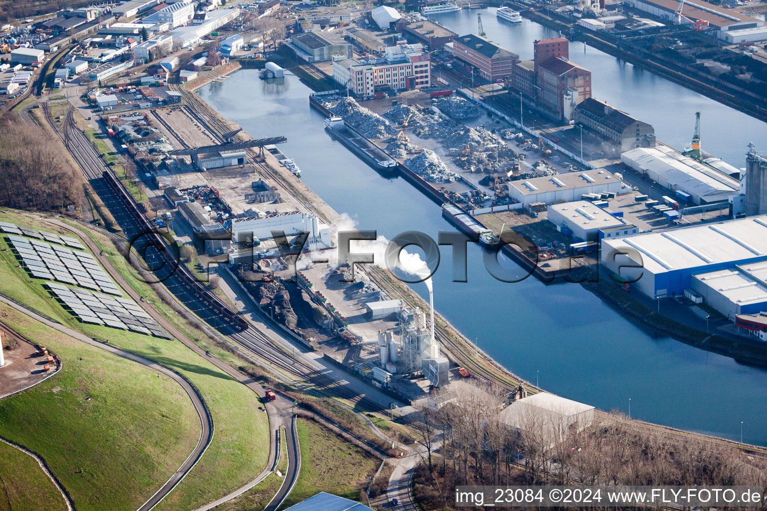 Image drone de Quartier Rheinhafen in Karlsruhe dans le département Bade-Wurtemberg, Allemagne