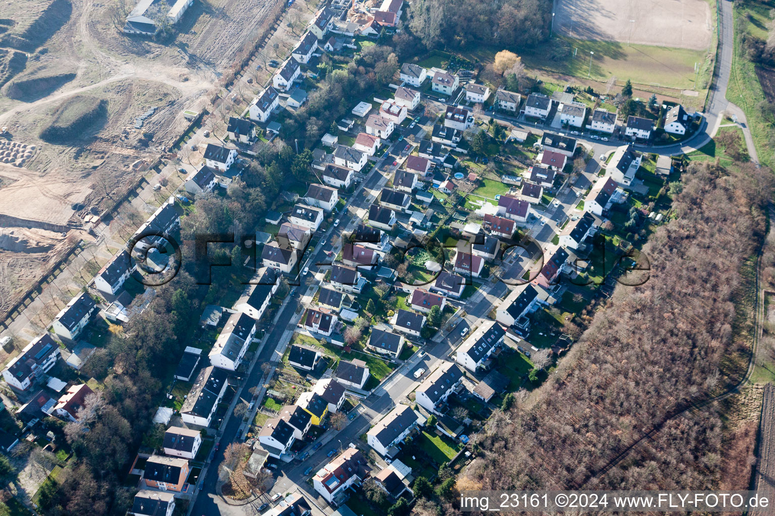 Quartier Knielingen in Karlsruhe dans le département Bade-Wurtemberg, Allemagne vue du ciel