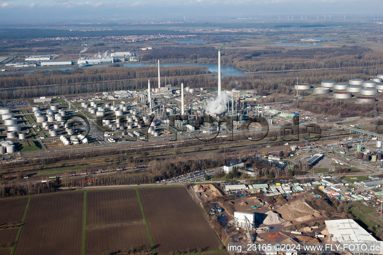 Image drone de Quartier Knielingen in Karlsruhe dans le département Bade-Wurtemberg, Allemagne