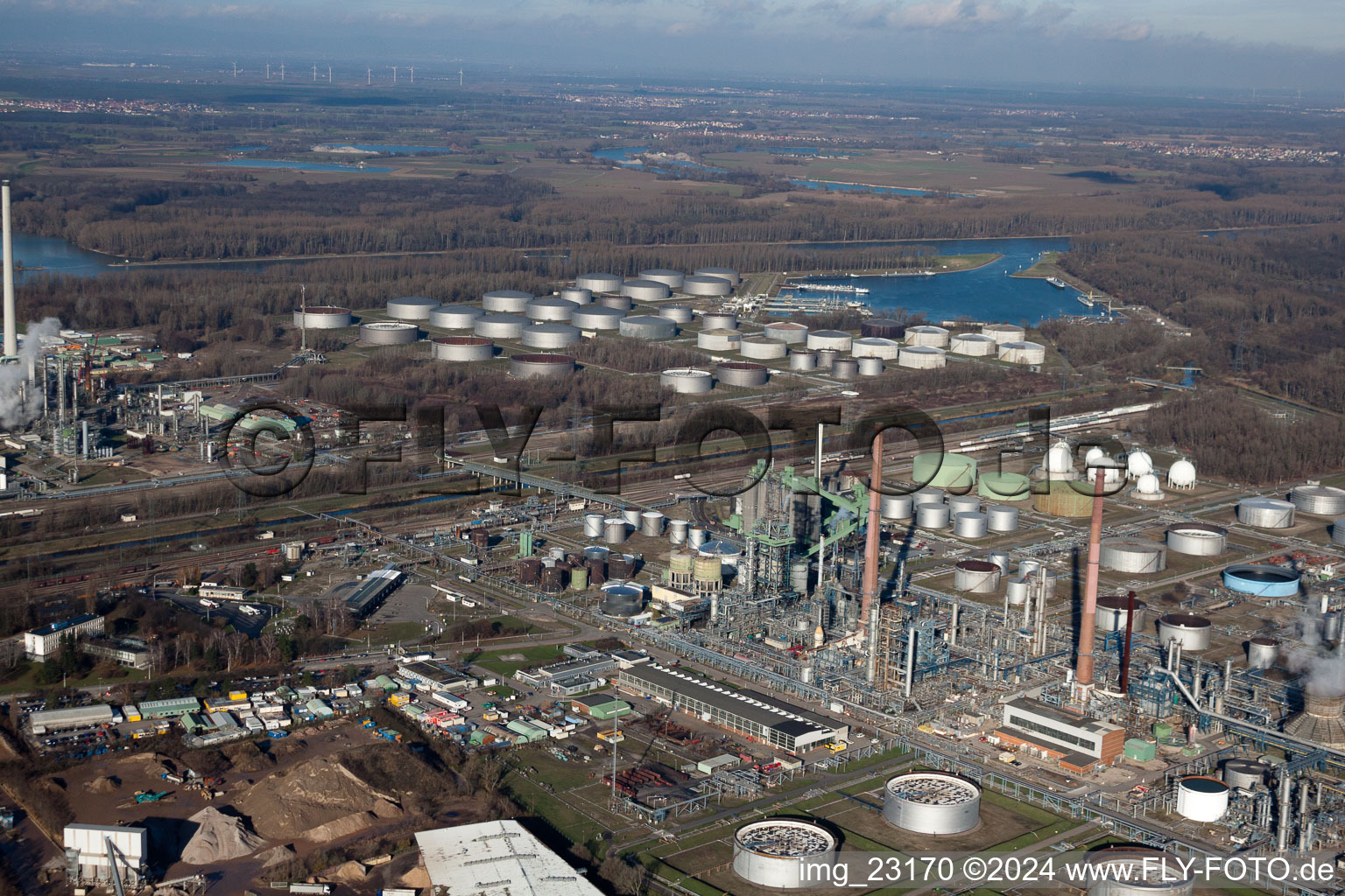 Photographie aérienne de Quartier Knielingen in Karlsruhe dans le département Bade-Wurtemberg, Allemagne