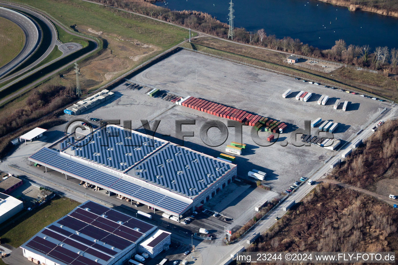 Vue aérienne de Sites de l'usine Europack GmbH dans la zone industrielle de Wörth-Oberwald à Wörth am Rhein dans le département Rhénanie-Palatinat, Allemagne