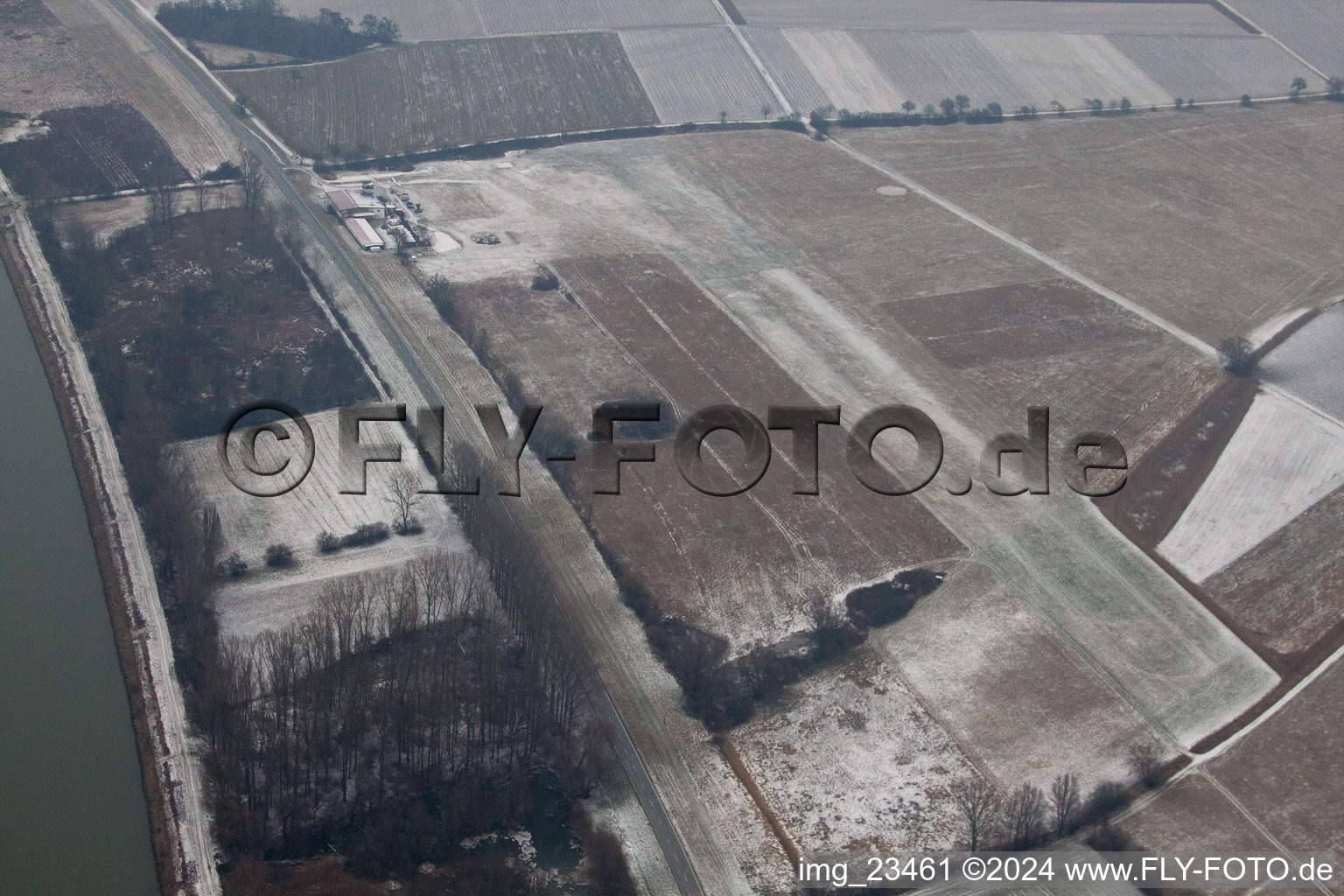 Vue aérienne de Aérodrome de Herrenteich à Ketsch dans le département Bade-Wurtemberg, Allemagne