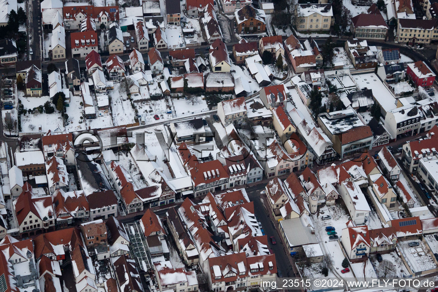 Rue Haupt à Kandel dans le département Rhénanie-Palatinat, Allemagne vue d'en haut