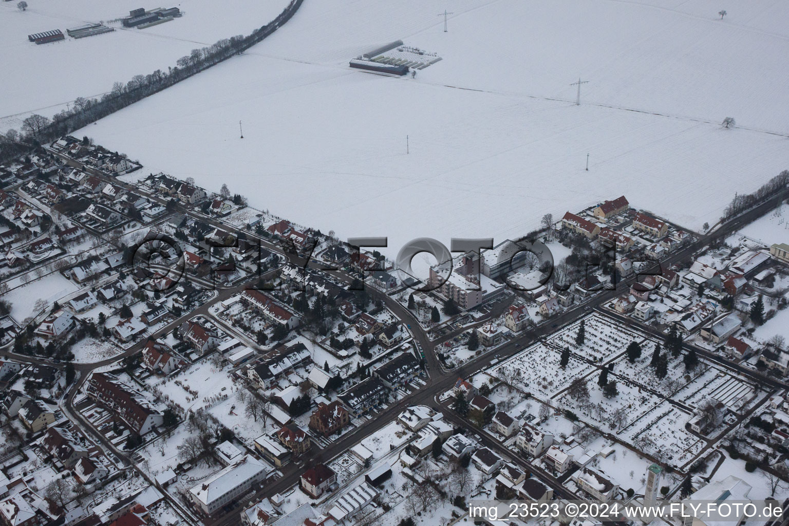 Bague château à Kandel dans le département Rhénanie-Palatinat, Allemagne d'en haut