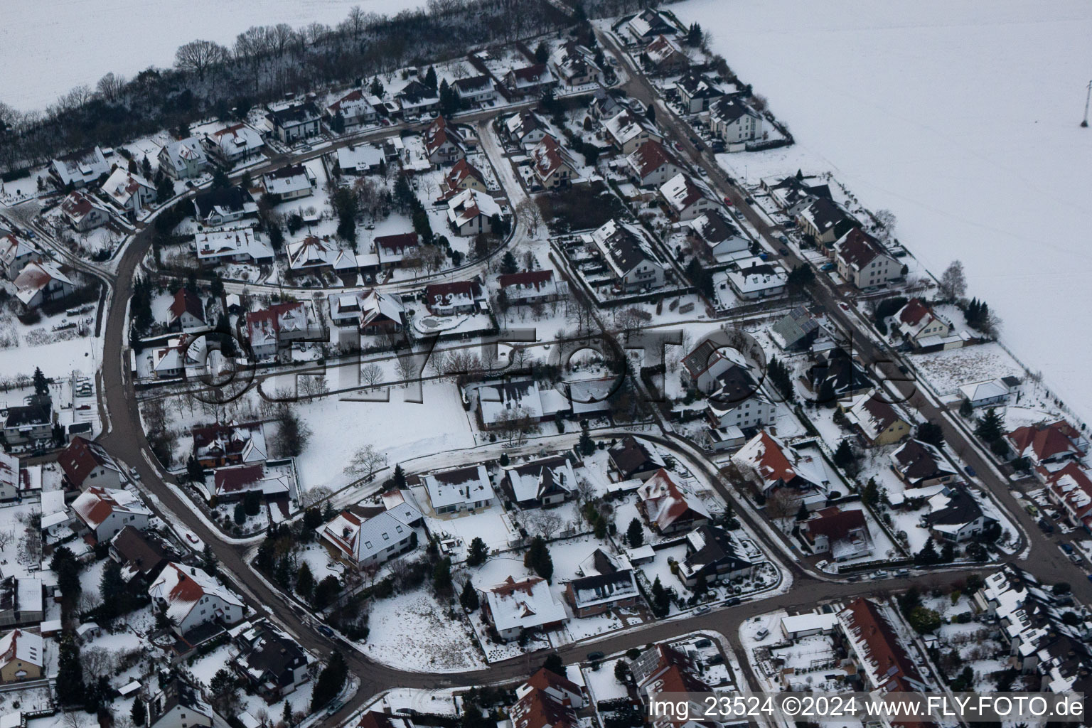 Bague château à Kandel dans le département Rhénanie-Palatinat, Allemagne hors des airs