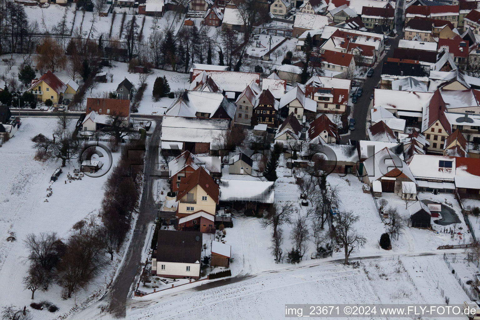 Dierbach dans le département Rhénanie-Palatinat, Allemagne depuis l'avion