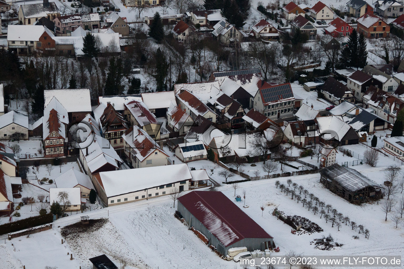 Enregistrement par drone de Dierbach dans le département Rhénanie-Palatinat, Allemagne