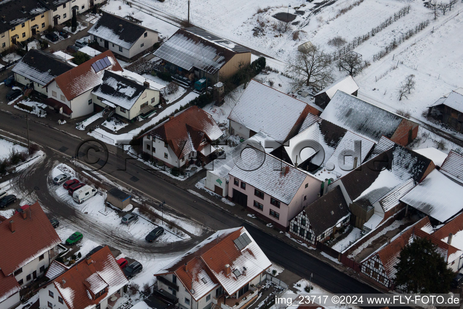 Hergersweiler dans le département Rhénanie-Palatinat, Allemagne depuis l'avion