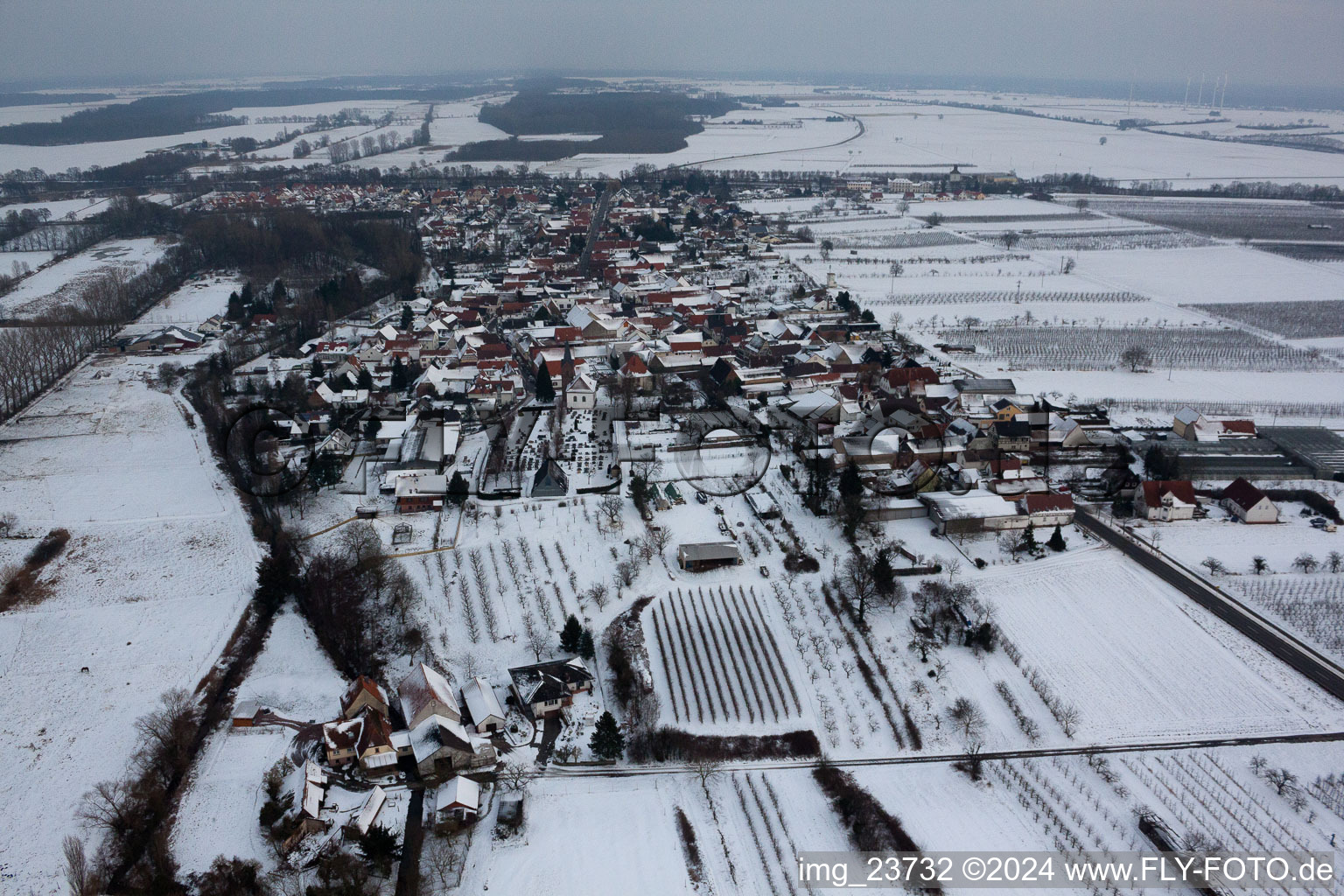 Winden dans le département Rhénanie-Palatinat, Allemagne depuis l'avion