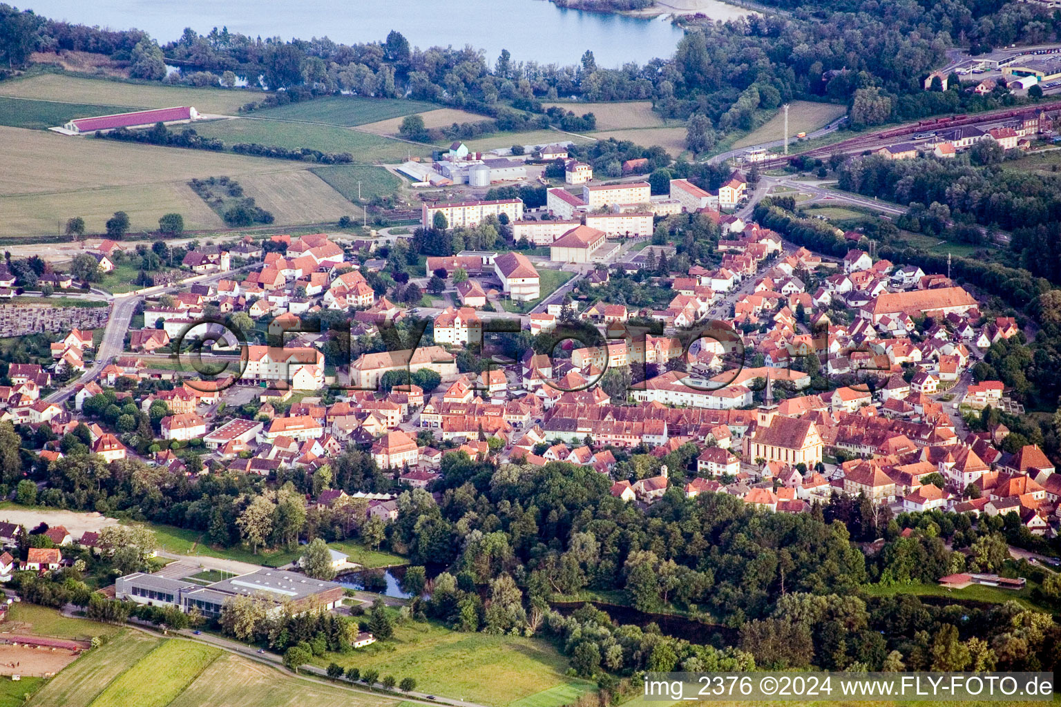 Image drone de Lauterbourg dans le département Bas Rhin, France