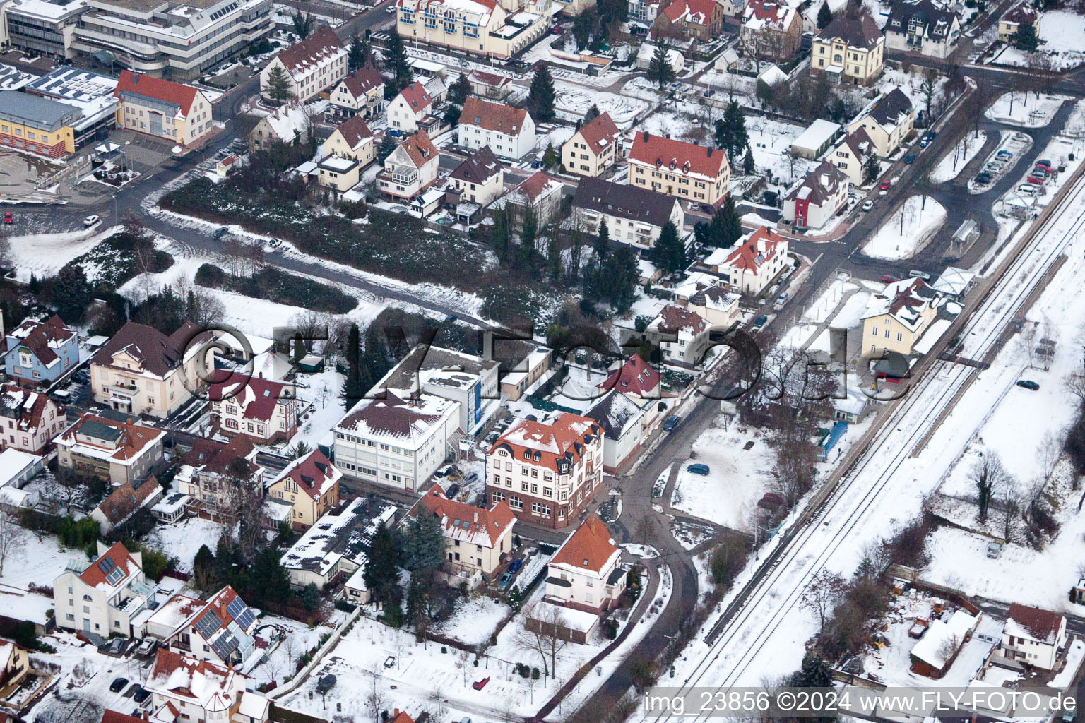 Vue aérienne de Bismarckstrasse Gartenstr à Kandel dans le département Rhénanie-Palatinat, Allemagne