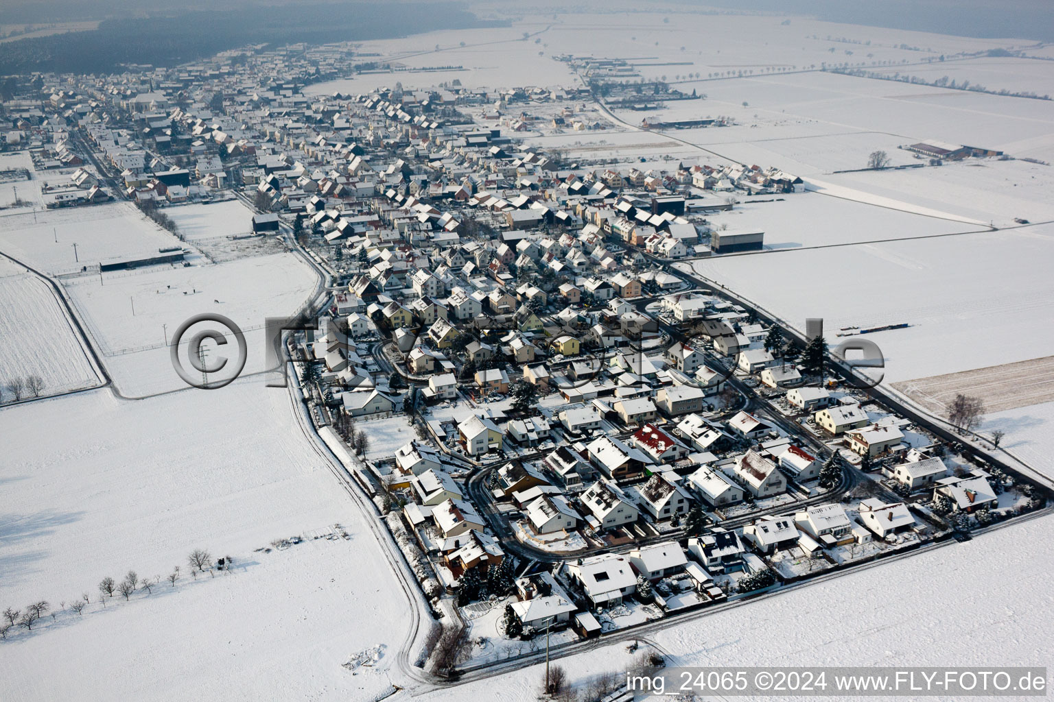 Image drone de Hatzenbühl dans le département Rhénanie-Palatinat, Allemagne