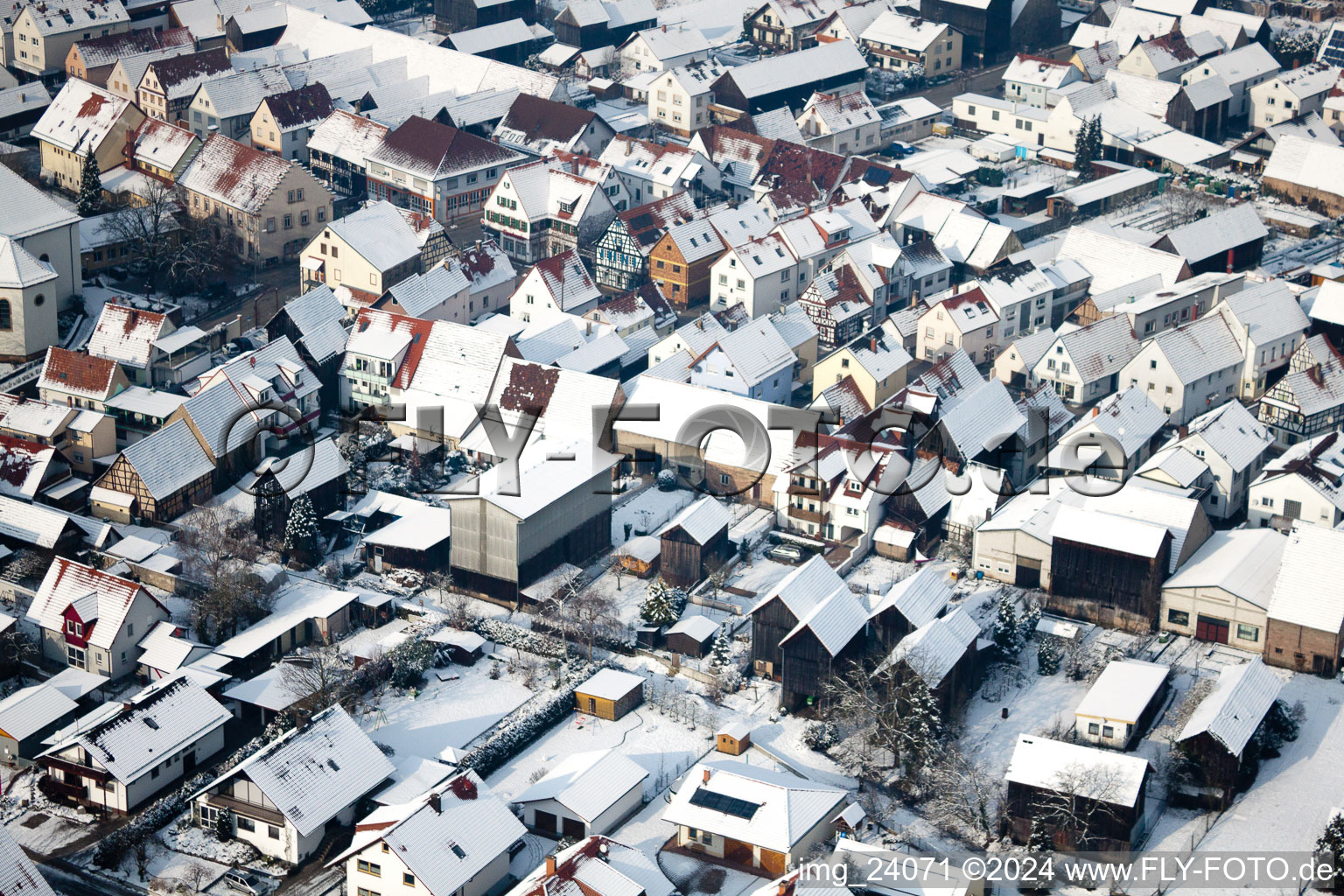 Photographie aérienne de Hatzenbühl dans le département Rhénanie-Palatinat, Allemagne