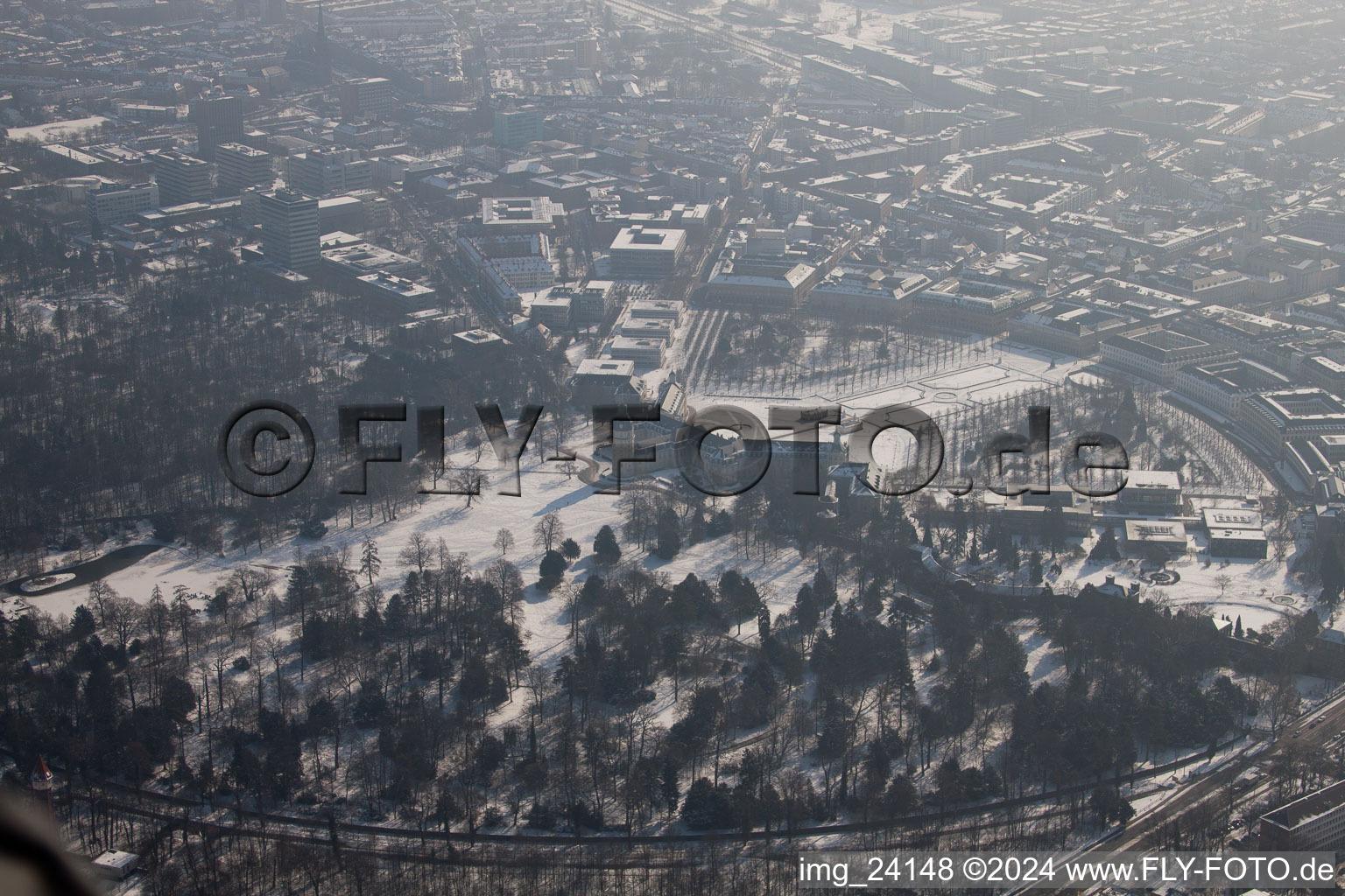 Vue aérienne de Verrouillage à le quartier Innenstadt-West in Karlsruhe dans le département Bade-Wurtemberg, Allemagne