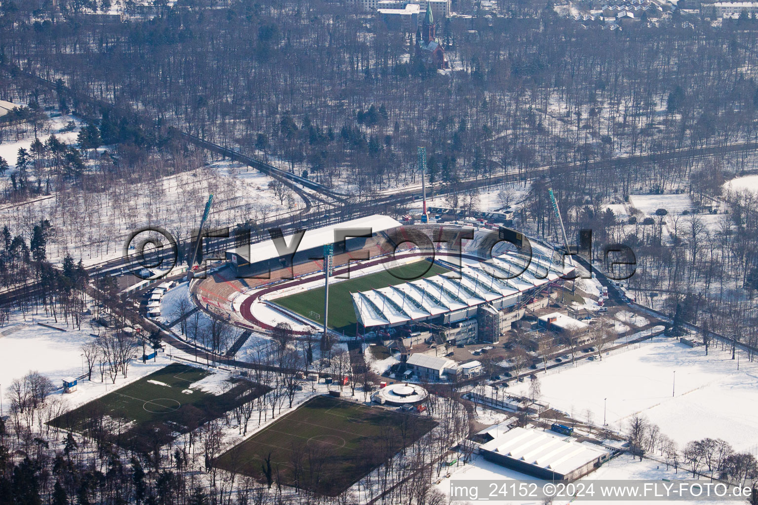 Vue aérienne de Stade Wildpark KSC à le quartier Innenstadt-Ost in Karlsruhe dans le département Bade-Wurtemberg, Allemagne