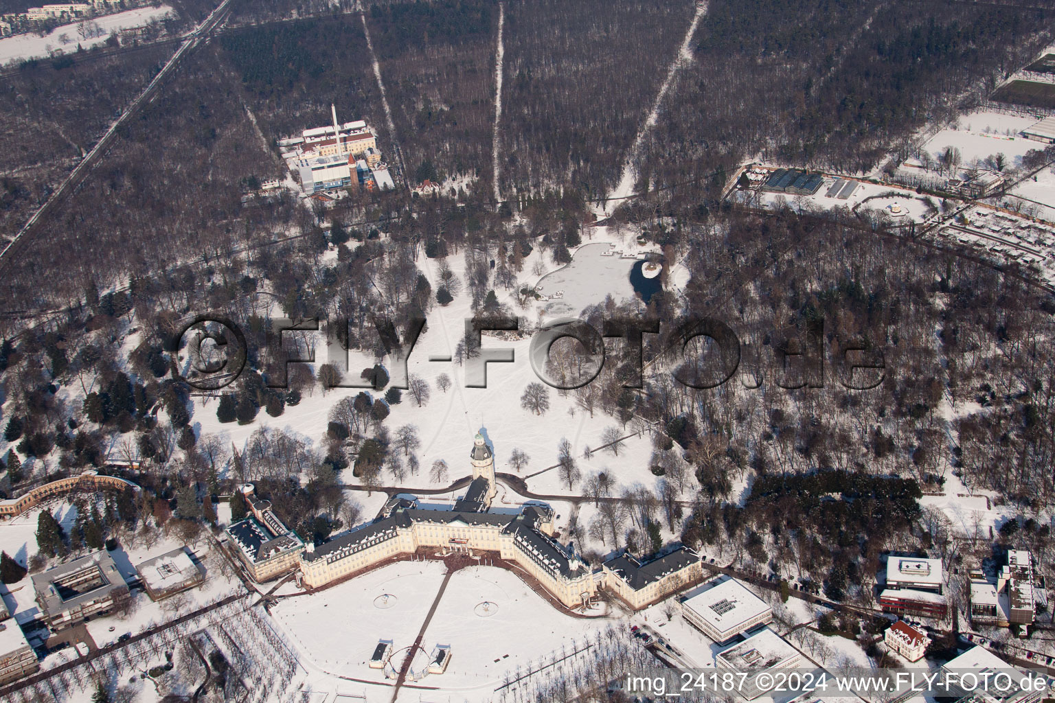 Vue d'oiseau de Verrouillage à le quartier Innenstadt-West in Karlsruhe dans le département Bade-Wurtemberg, Allemagne