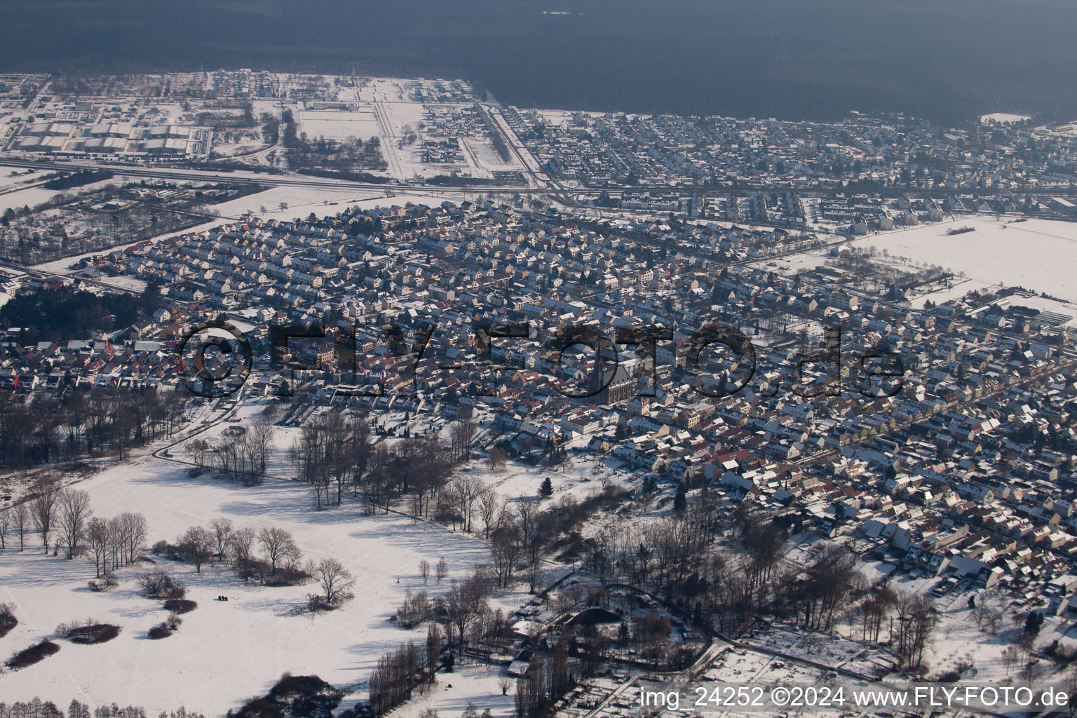 Quartier Neureut in Karlsruhe dans le département Bade-Wurtemberg, Allemagne vue d'en haut