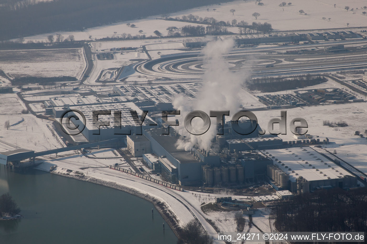 Vue aérienne de Zone industrielle d'Oberwald, usine de papier de palme à le quartier Maximiliansau in Wörth am Rhein dans le département Rhénanie-Palatinat, Allemagne