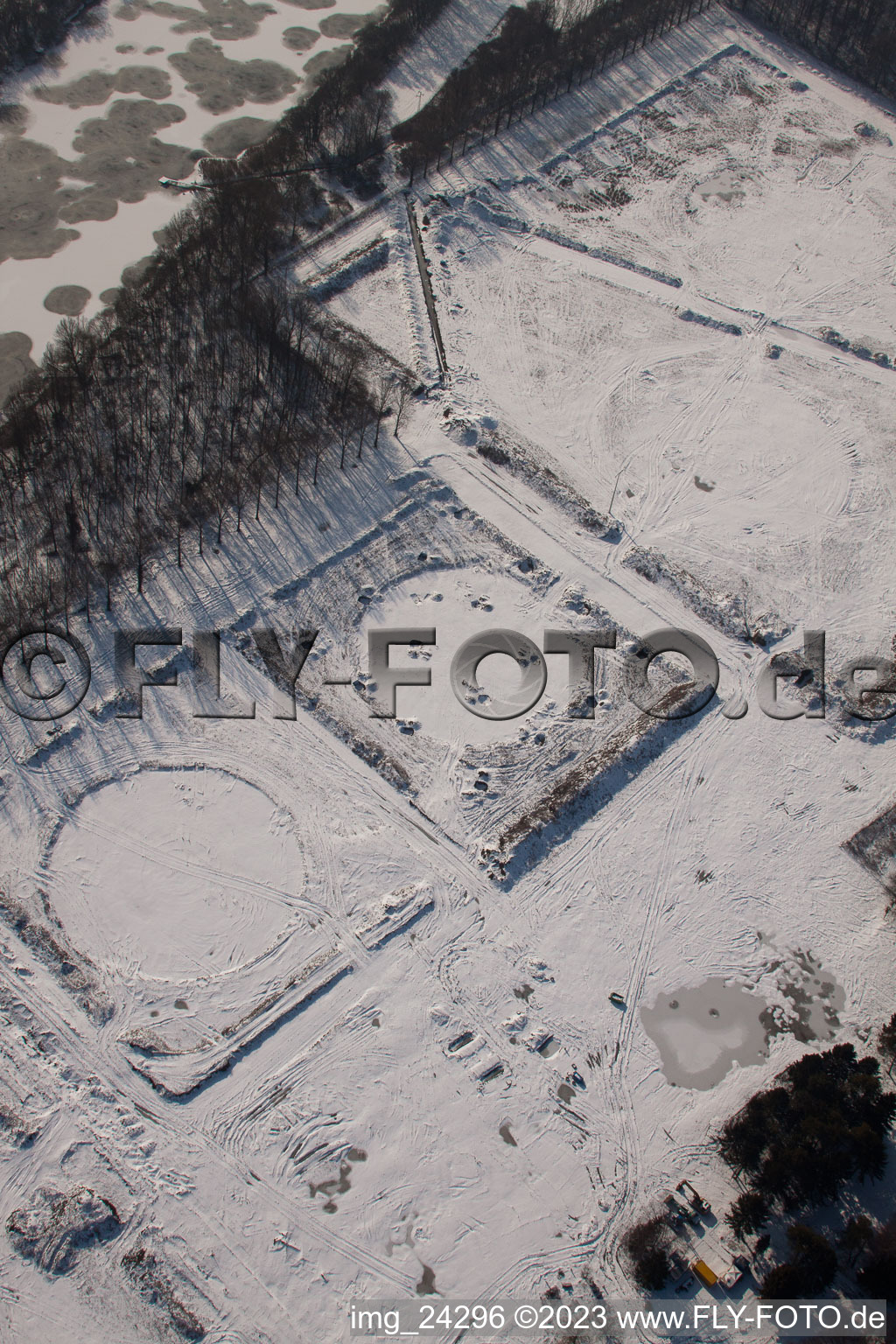 Photographie aérienne de Ancien parc de stockage à Jockgrim dans le département Rhénanie-Palatinat, Allemagne