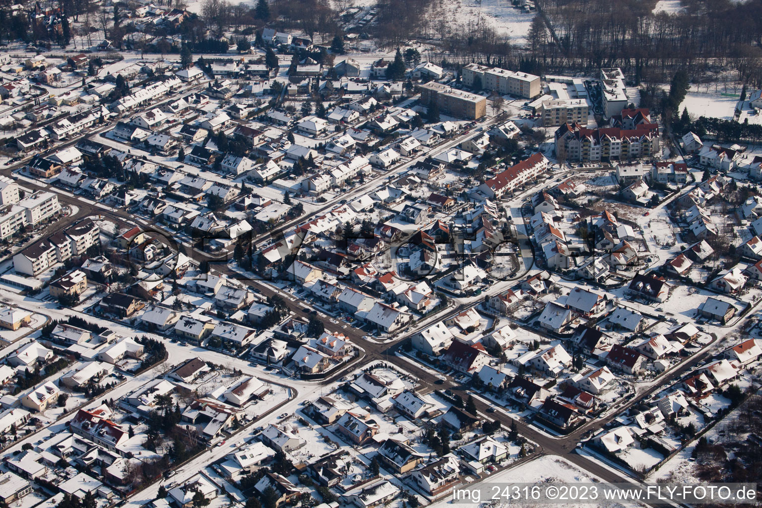 Jockgrim dans le département Rhénanie-Palatinat, Allemagne vue du ciel