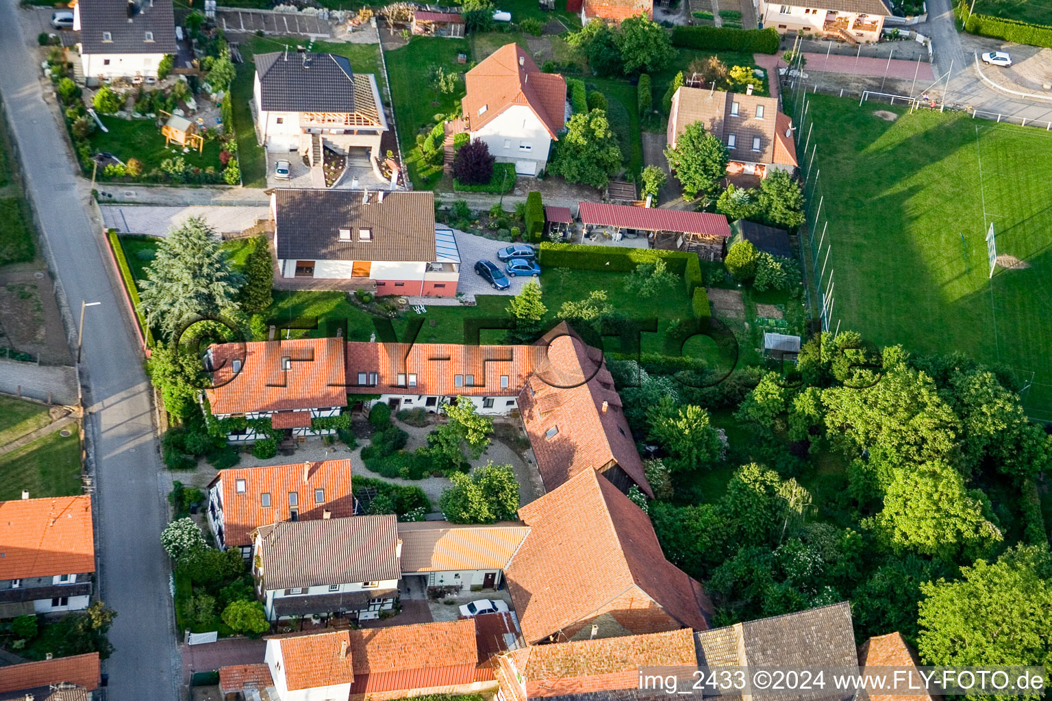 Vue aérienne de Rue du soldat à Forstfeld dans le département Bas Rhin, France