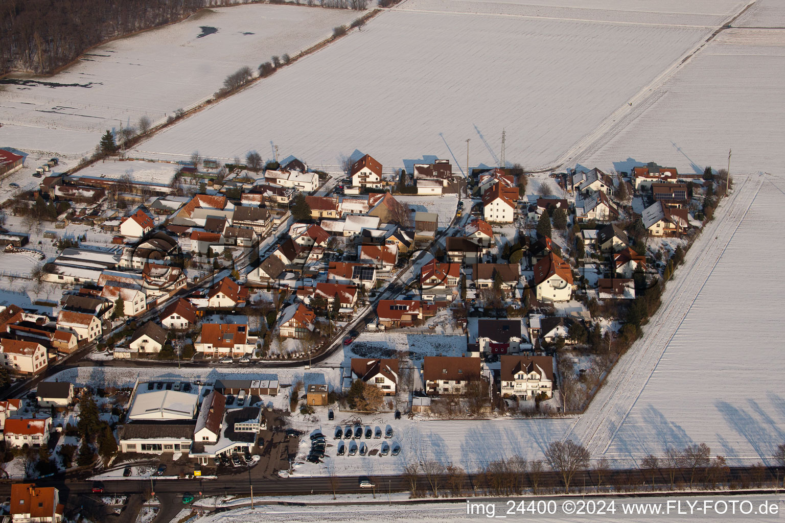 Vue aérienne de Nouvelle zone de développement à le quartier Minderslachen in Kandel dans le département Rhénanie-Palatinat, Allemagne