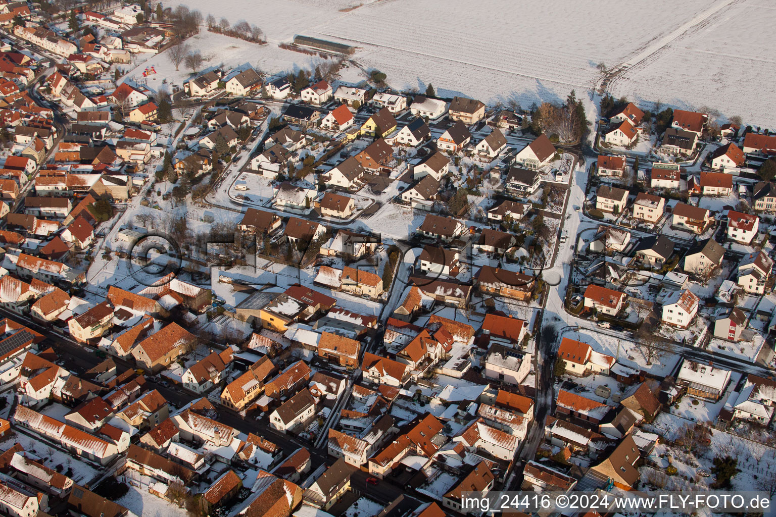 Enregistrement par drone de Steinweiler dans le département Rhénanie-Palatinat, Allemagne