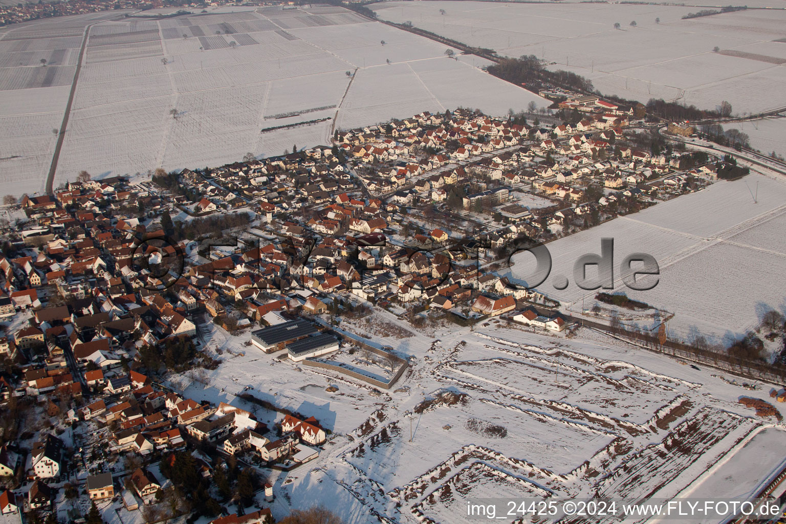 Vue d'oiseau de Rohrbach dans le département Rhénanie-Palatinat, Allemagne