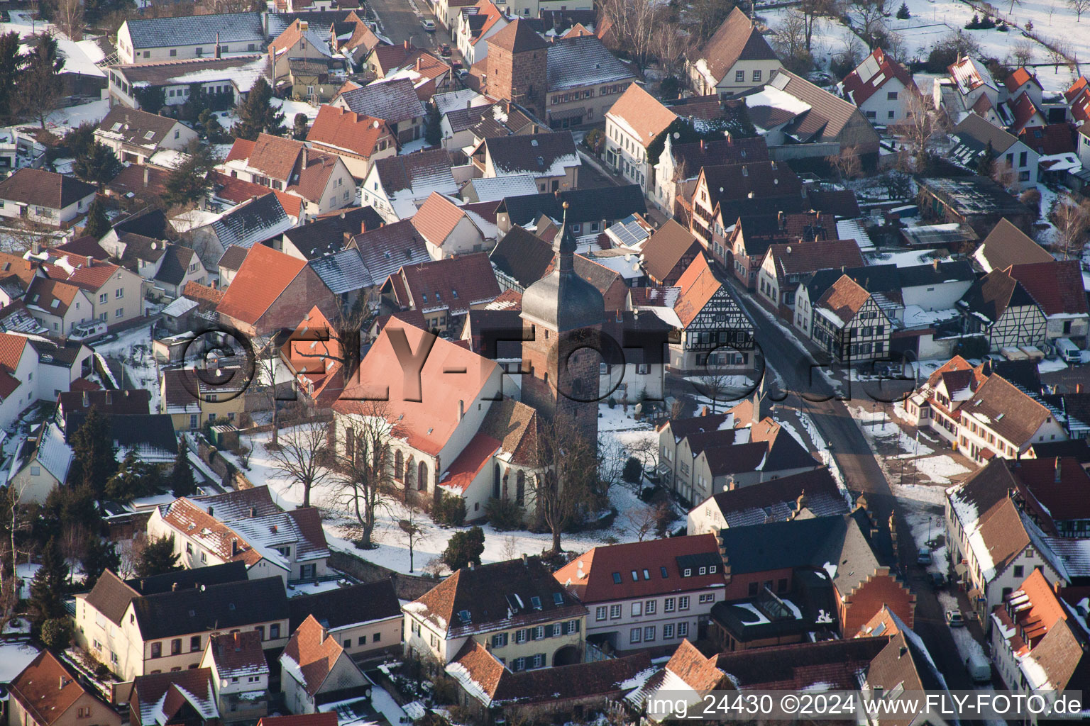 Quartier Billigheim in Billigheim-Ingenheim dans le département Rhénanie-Palatinat, Allemagne d'en haut