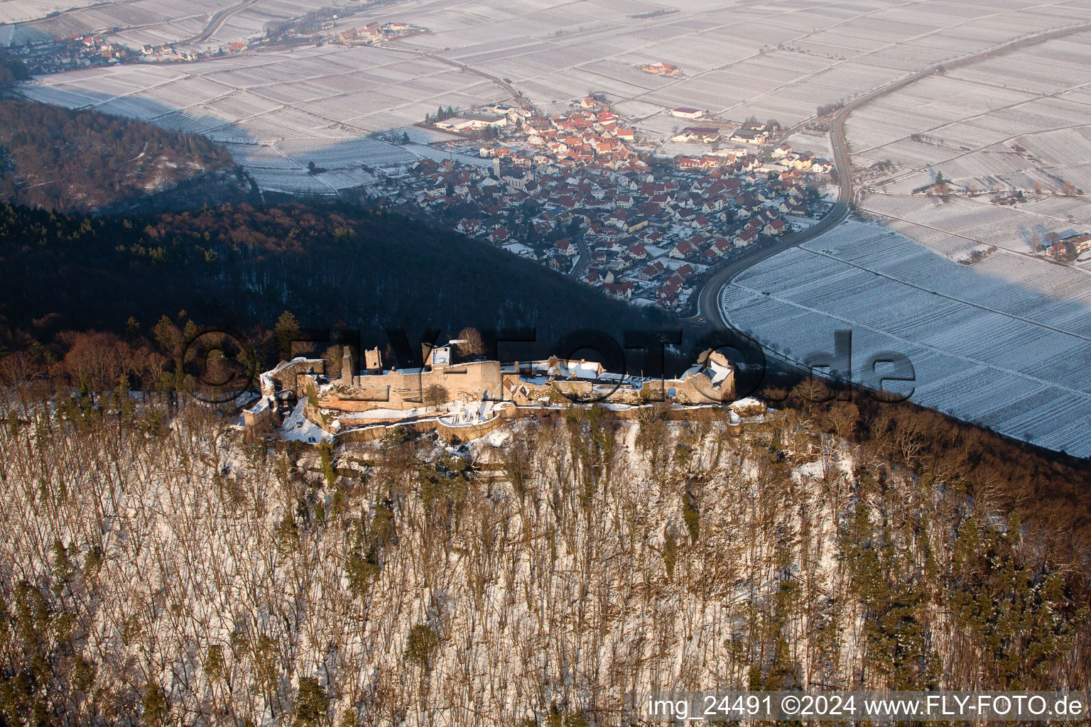 Image drone de Madenbourg à Eschbach dans le département Rhénanie-Palatinat, Allemagne