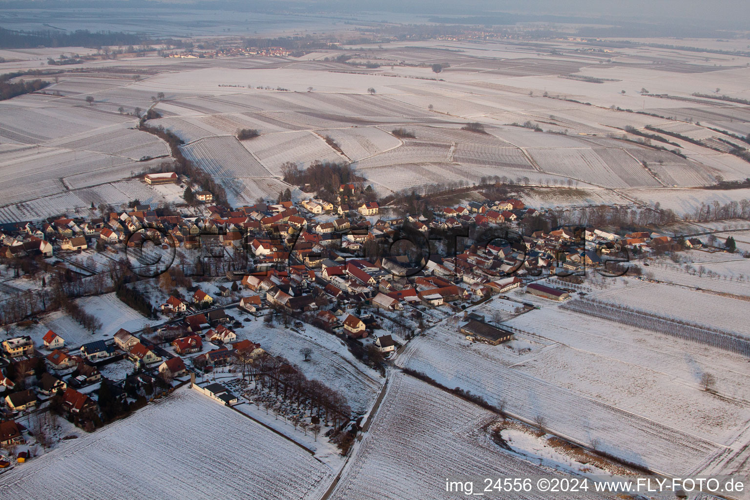 Enregistrement par drone de Dierbach dans le département Rhénanie-Palatinat, Allemagne