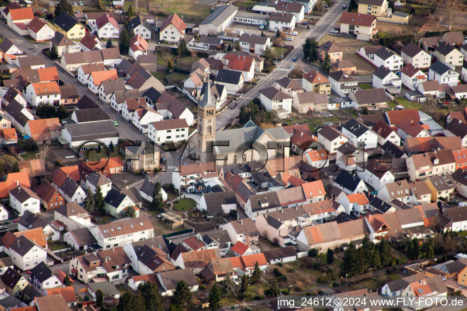 Vue aérienne de Saint Sébastien à le quartier Neuthard in Karlsdorf-Neuthard dans le département Bade-Wurtemberg, Allemagne