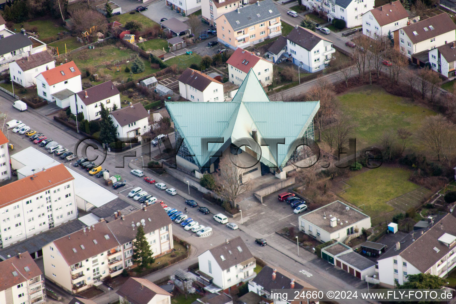 Vue aérienne de St. Joseph à Bruchsal dans le département Bade-Wurtemberg, Allemagne