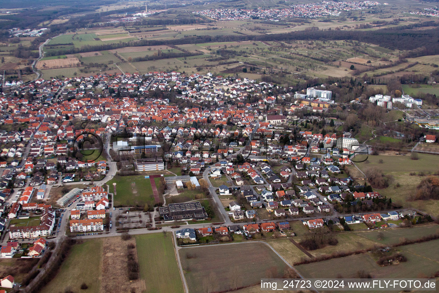 Vue aérienne de Salle Schönborn à le quartier Bad Mingolsheim in Bad Schönborn dans le département Bade-Wurtemberg, Allemagne