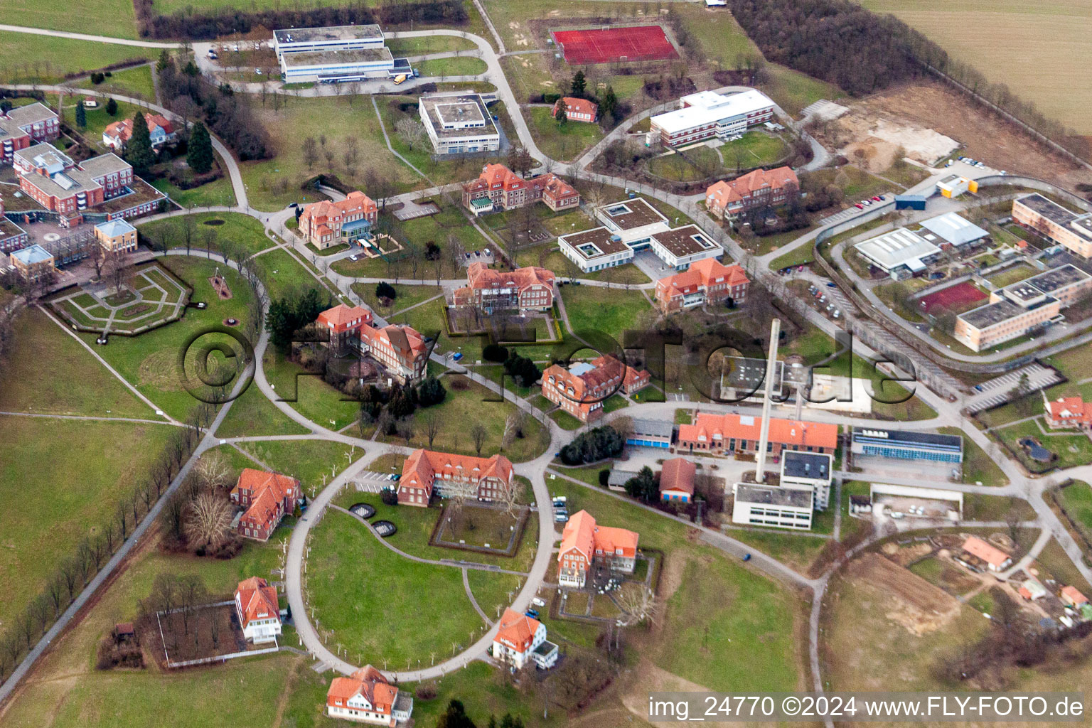 Vue oblique de Hôpital psychiatrique d'État à le quartier Altwiesloch in Wiesloch dans le département Bade-Wurtemberg, Allemagne