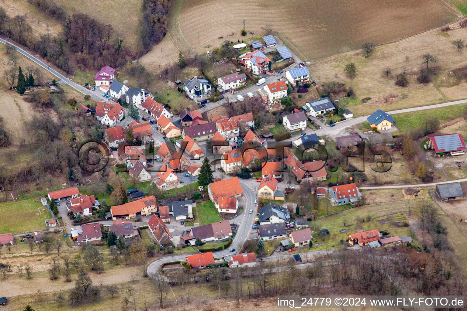 Vue aérienne de Quartier Maisbach in Nußloch dans le département Bade-Wurtemberg, Allemagne