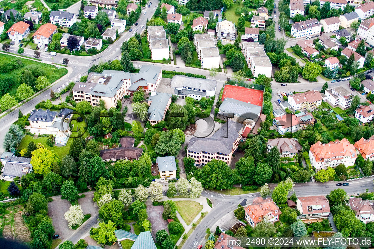 Vue aérienne de École Goethe École Waldorf gratuite Pforzheim à le quartier Südweststadt in Pforzheim dans le département Bade-Wurtemberg, Allemagne