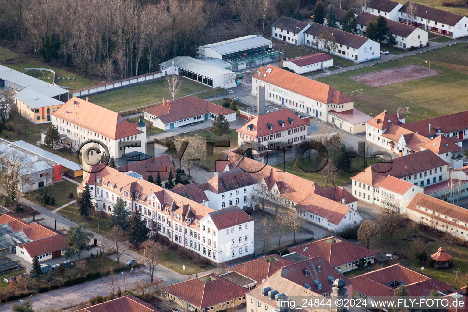 Photographie aérienne de Stift, Jakob-Reeb-Schule‎ Jugendwerk St. Josef‎ à Landau in der Pfalz dans le département Rhénanie-Palatinat, Allemagne